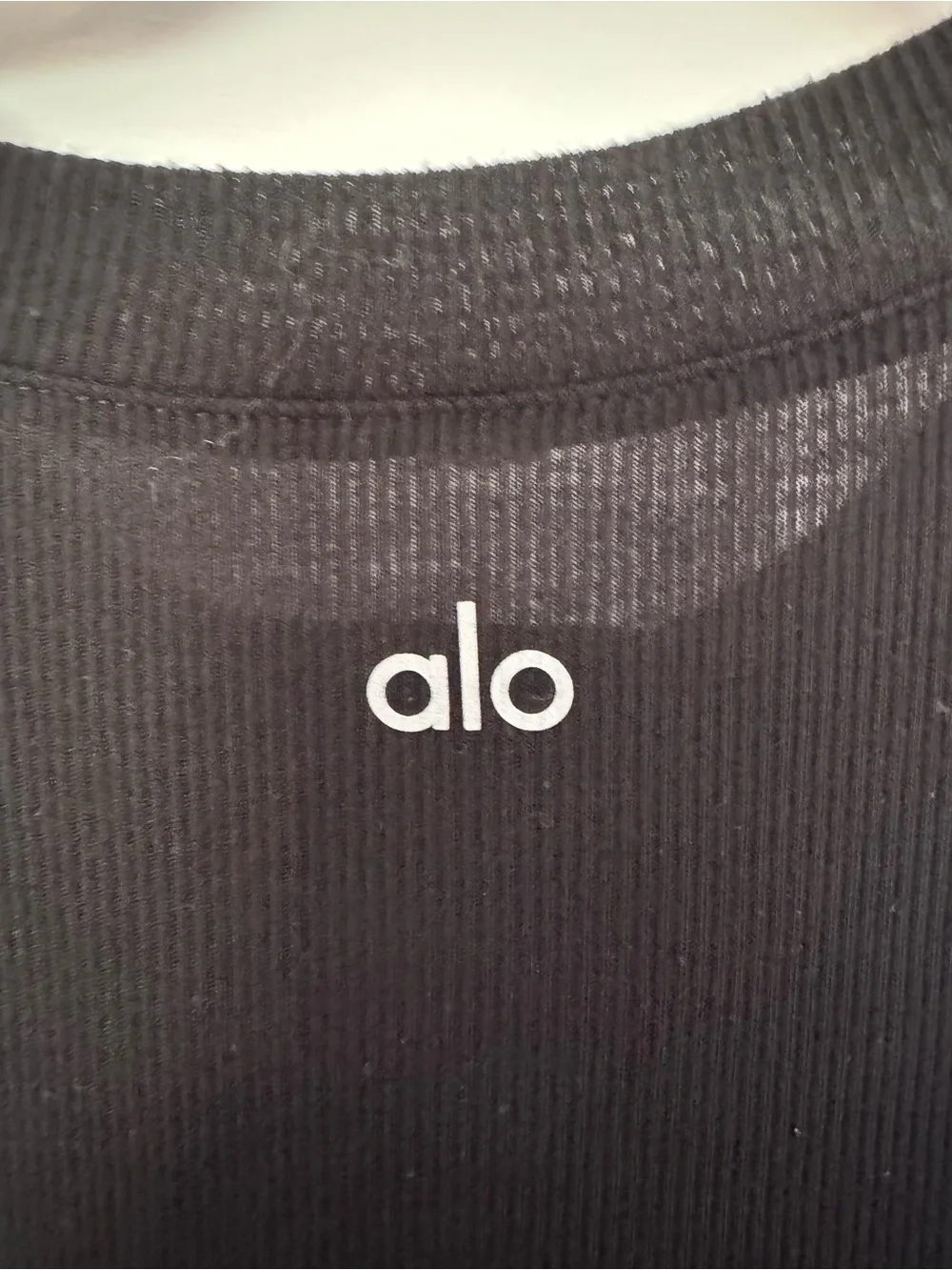 ALO Yoga Black Muscle Tee with 
